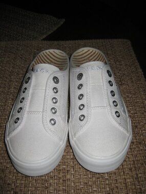 Taos Women's Ez Soul in White Size 7.5